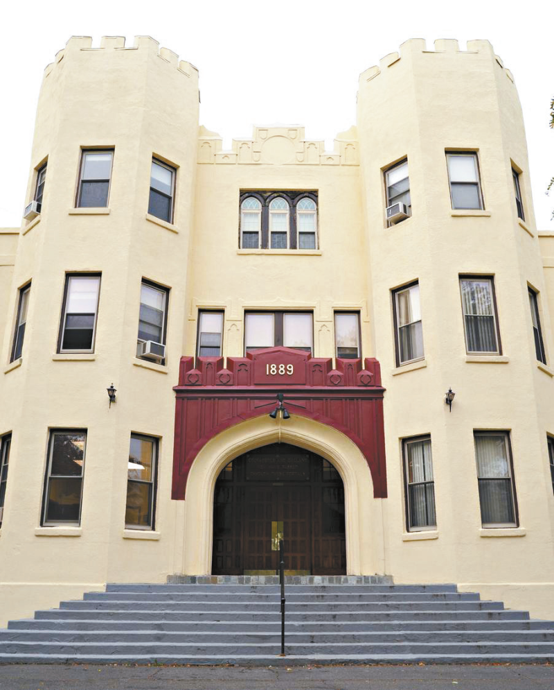 拥有136年历史的纽约军事学院